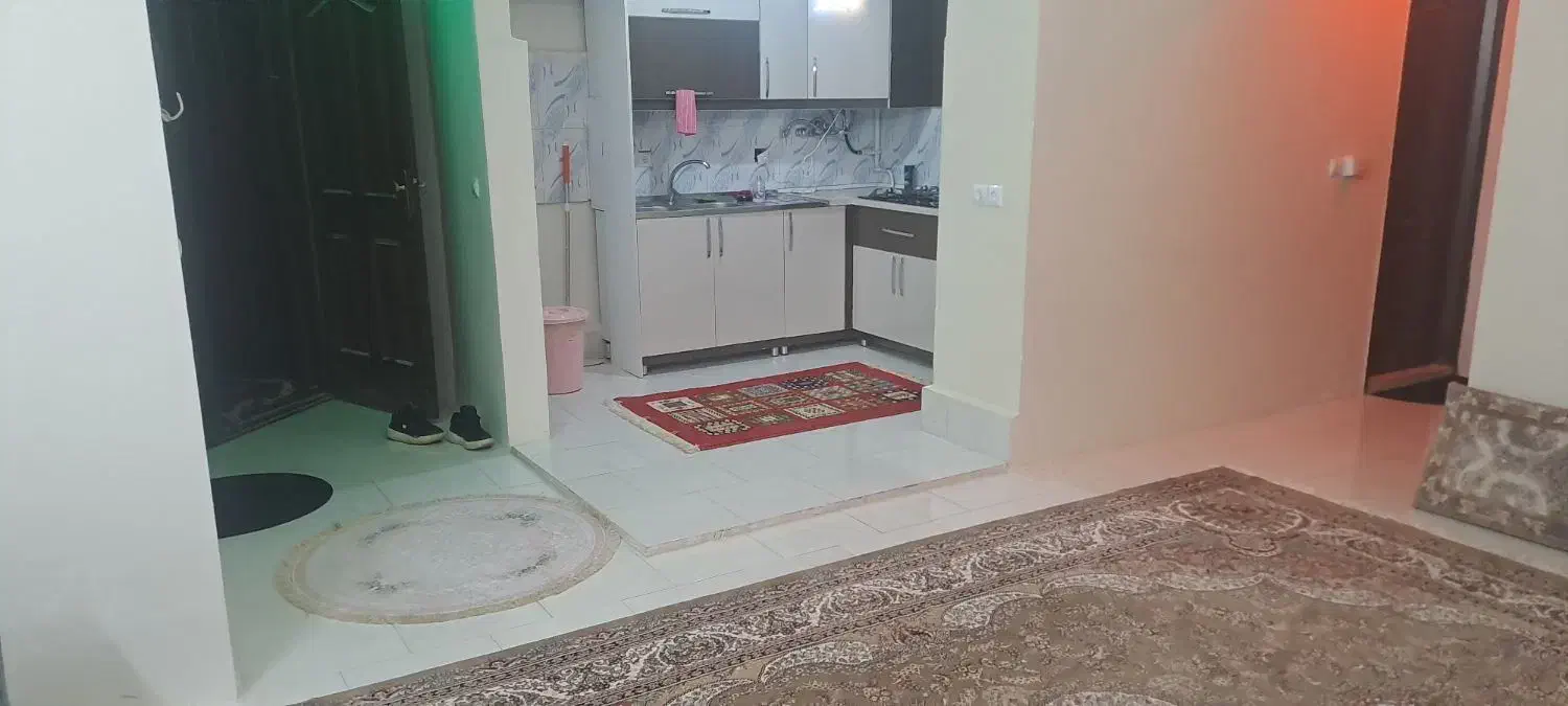 اجاره سوییت آپارتمان روزانه|اجارهٔ کوتاه‌مدت آپارتمان و سوئیت|گلبهار, شهر جدید گلبهار|دیوار