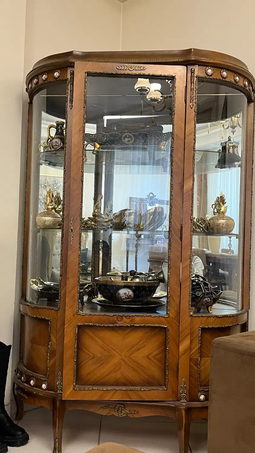 بوفه (ویترین)|بوفه، ویترین، کنسول|کرج, مهرویلا جنوبی|دیوار