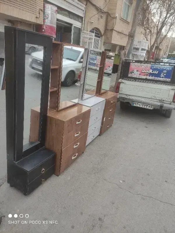 میز آرایش|جاکفشی، کمد، دراور|اصفهان, ناصرخسرو|دیوار