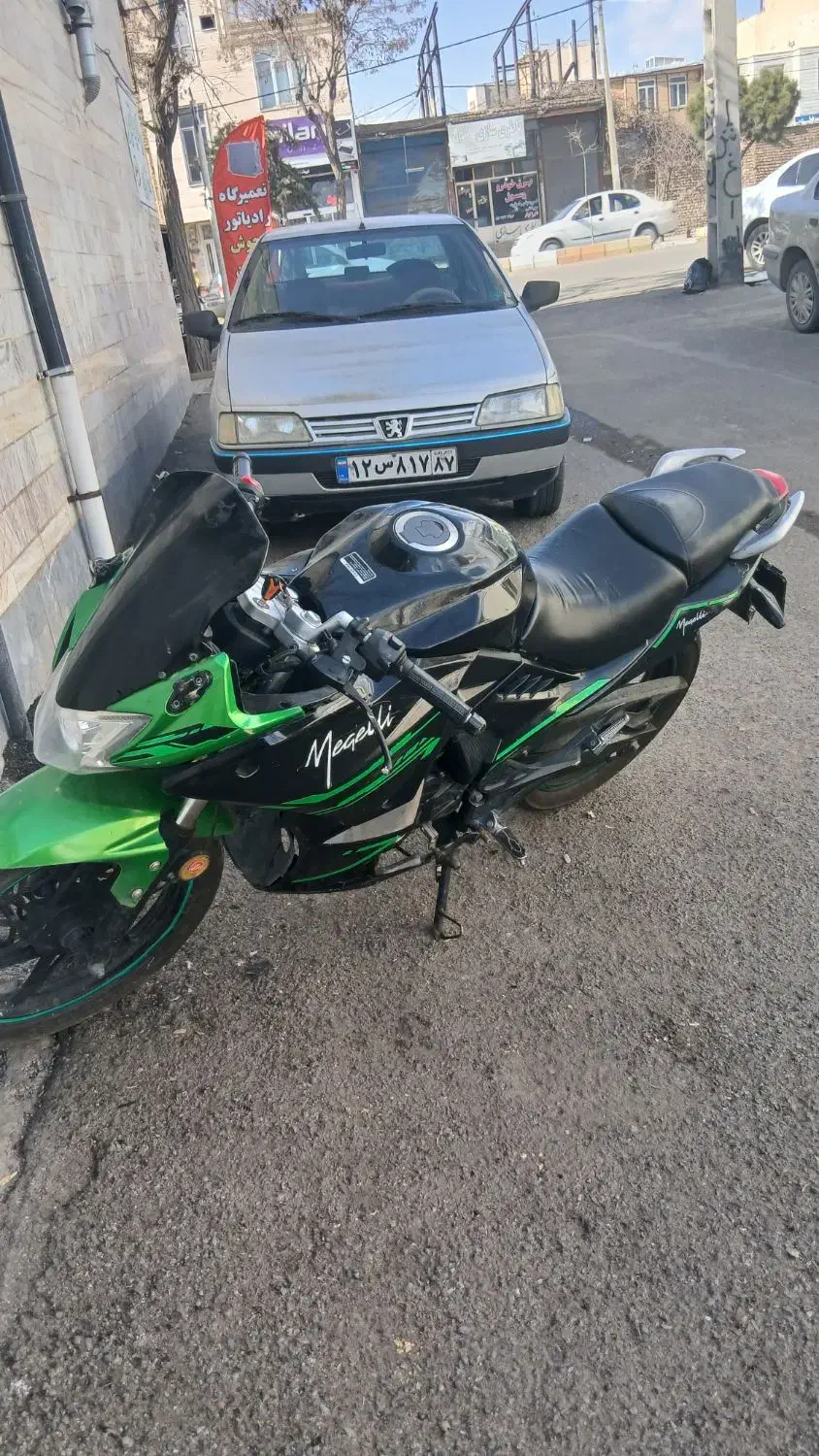 موتور مگلی۲۰۰|موتورسیکلت|زنجان, |دیوار