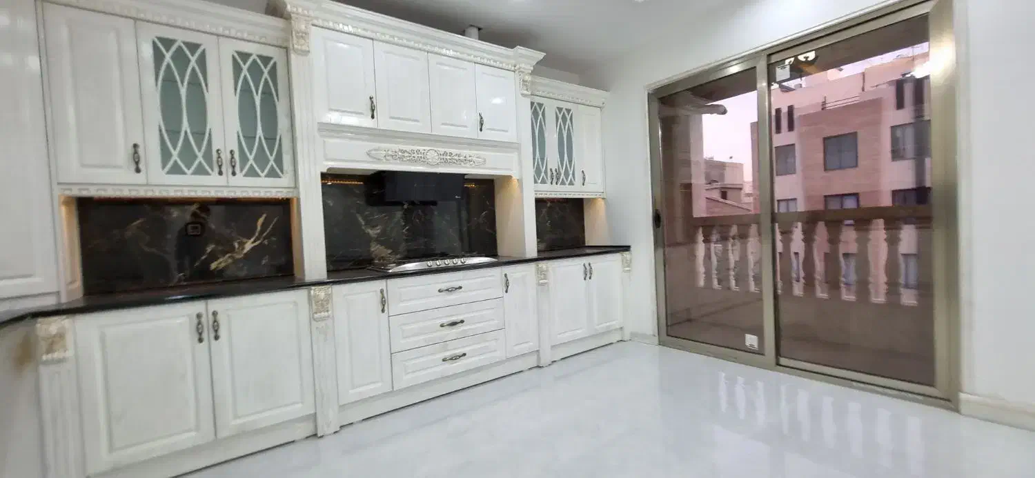 ۱۴۳متر* قلب رحمانیه * سندآماده* top location|فروش آپارتمان|مشهد, الهیه|دیوار