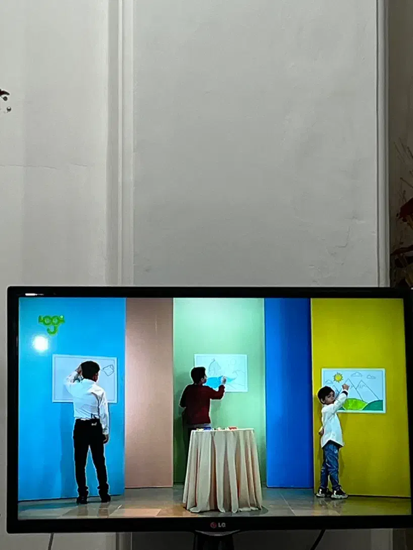 تلوزیون 32 اینچ ال جی|تلویزیون و پروژکتور|یزد, |دیوار