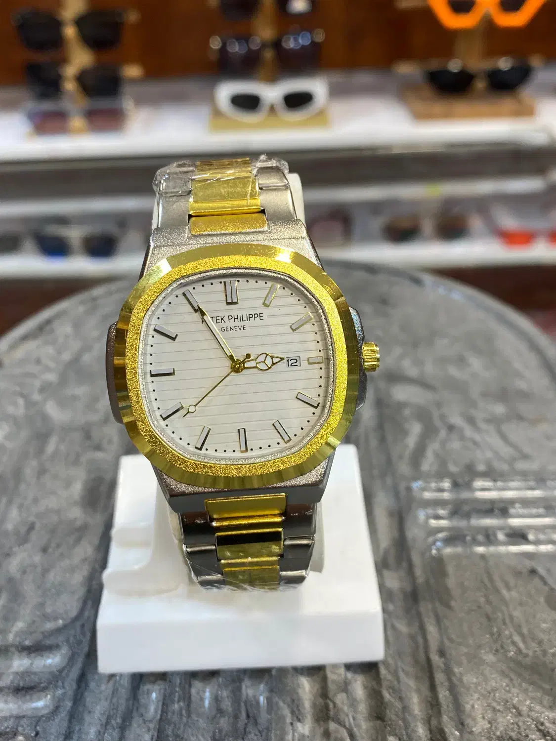 پتک فیلیپ|ساعت|کیش, |دیوار