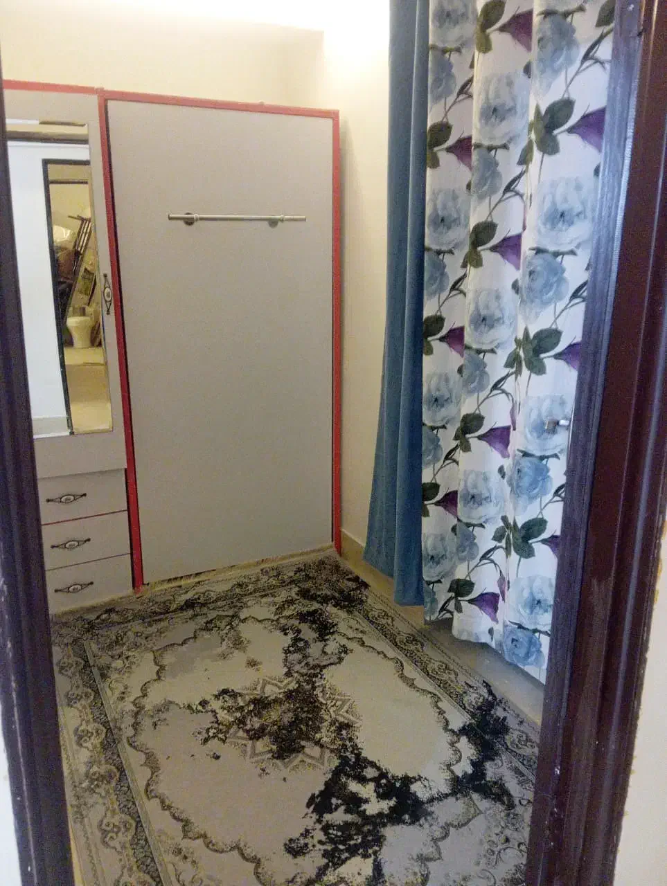 خوابگاه دخترانه میرداماد vip