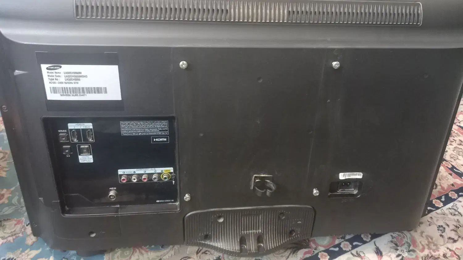 تلویزیون|تلویزیون و پروژکتور|اصفهان, آبشار|دیوار