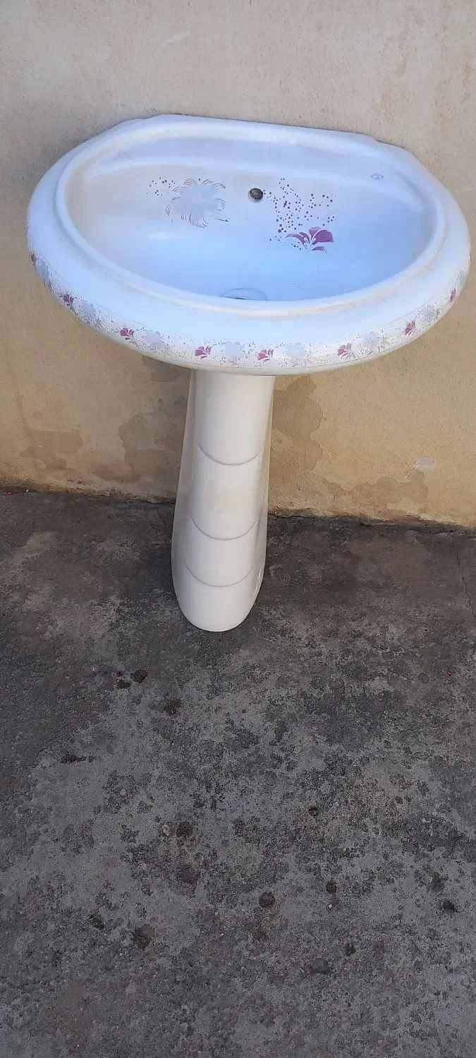 روشویی سرویس بهداشتی دست دوم|لوازم سرویس بهداشتی|شاهین دژ, |دیوار