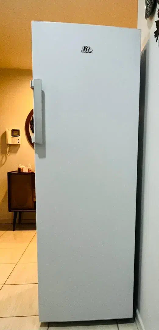 فروش فریزر برند لایف، در حد نو|یخچال و فریزر|شیراز, کوی وحدت|دیوار