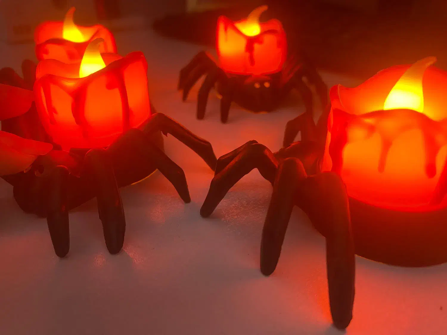 چراغ دکوراتیو|لامپ و چراغ|هشتگرد, هشتگرد قدیم|دیوار