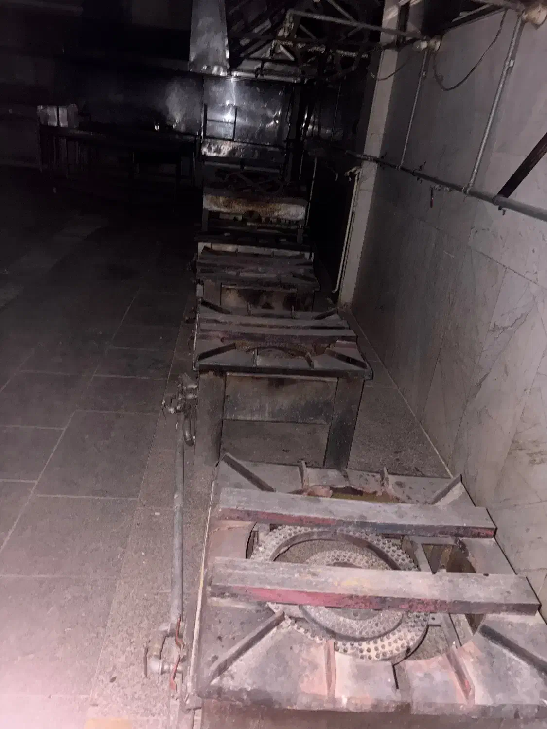 اجاق گاز ۳ شعله صنعنتی|اجاق گاز و لوازم برقی پختوپز|تهران, هروی|دیوار