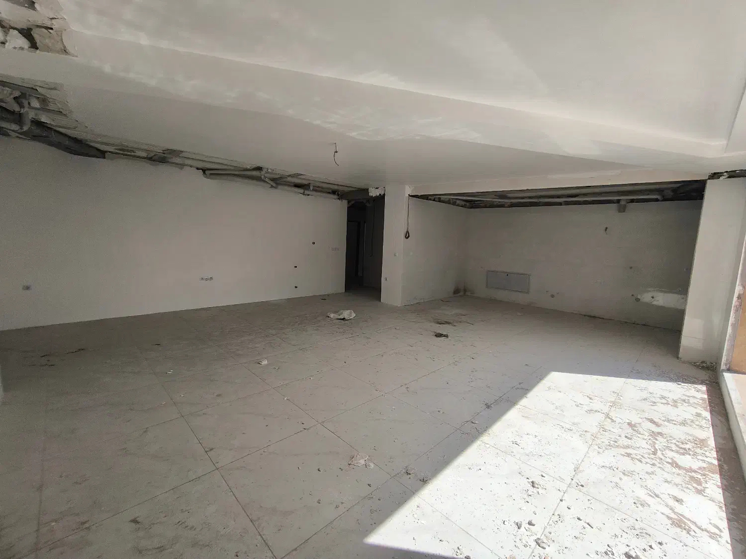 سه خوابه نوساز خیابان لاله|فروش آپارتمان|شیراز, لاله|دیوار