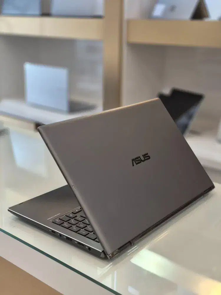 ASUS ZENBOOK Q536|رایانه همراه|شیراز, ملاصدرا|دیوار
