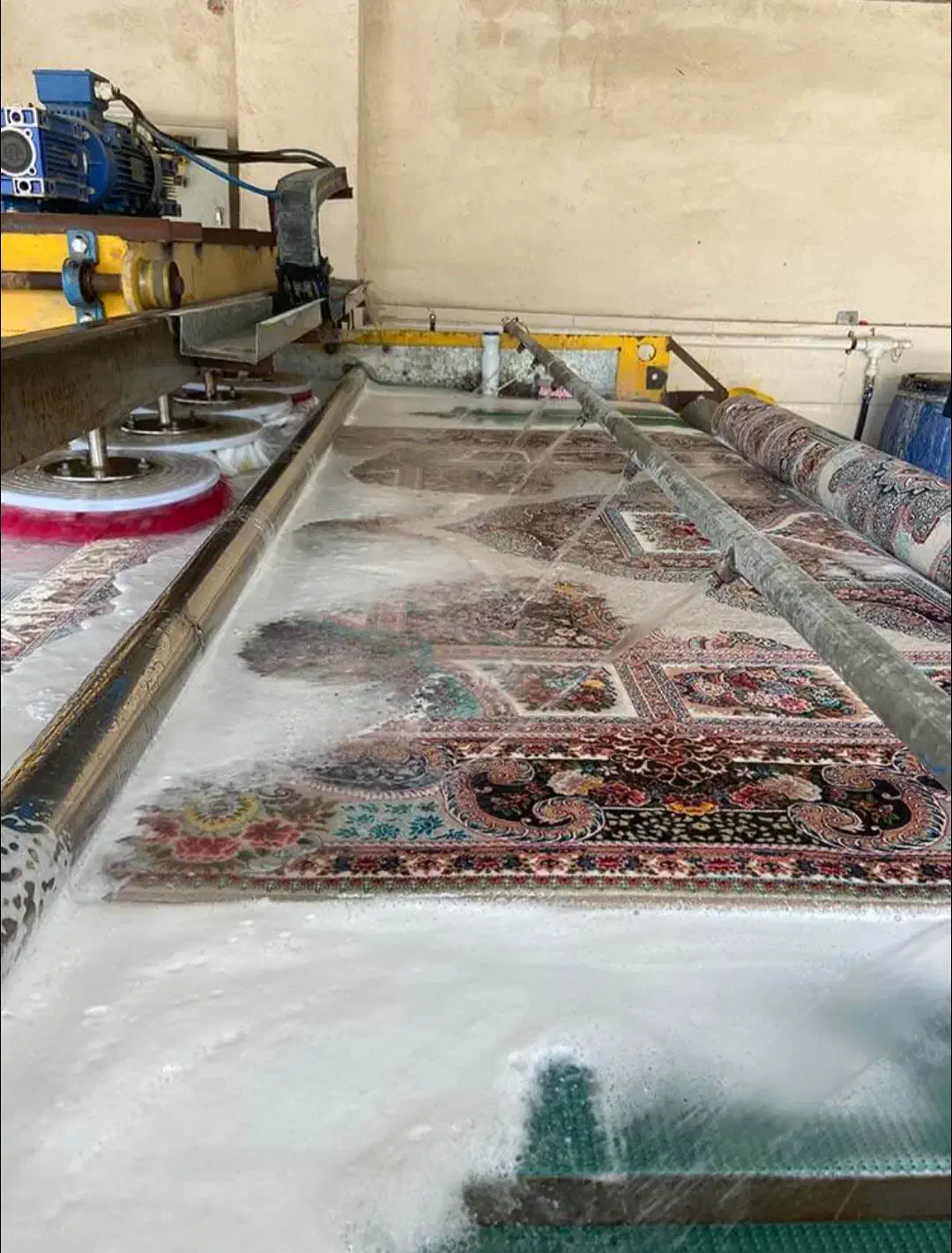 قالیشویی و مبلشویی گیلانه تمام اتومات بدون کرایه|خدمات نظافت|رشت, منظریه|دیوار