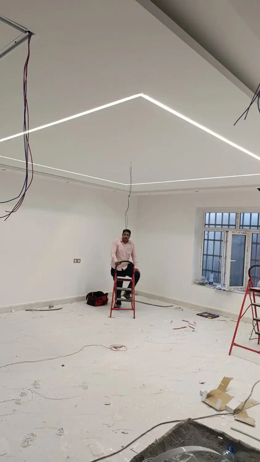 برقکار ساختمان لاینر نورخطی و...|خدمات پیشه و مهارت|منوجان, |دیوار