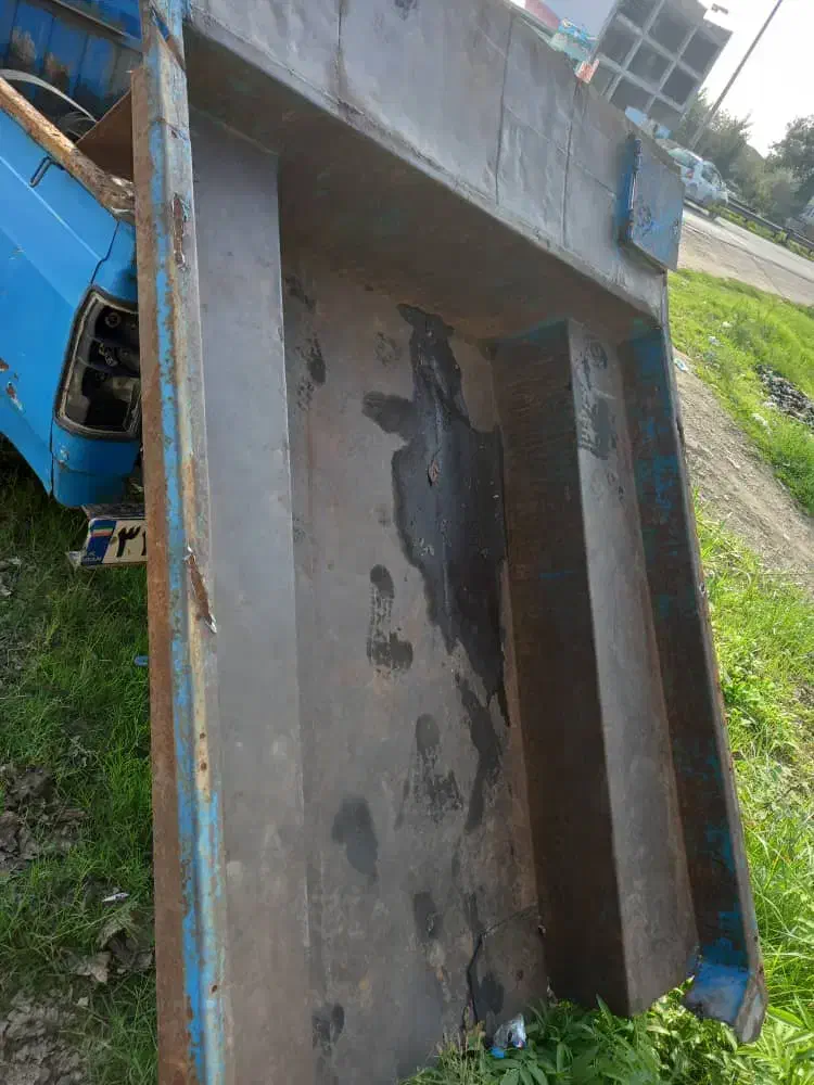 کفی اتاق عقب نیسان|قطعات یدکی و لوازم جانبی|تولم شهر, |دیوار