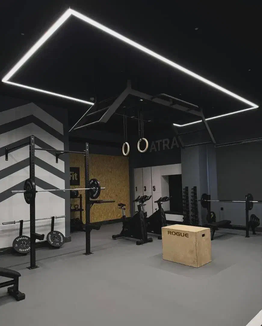 واحد ۱۳۰ متری مجلل پنجره قدی در برج لوکس آترا کوهک