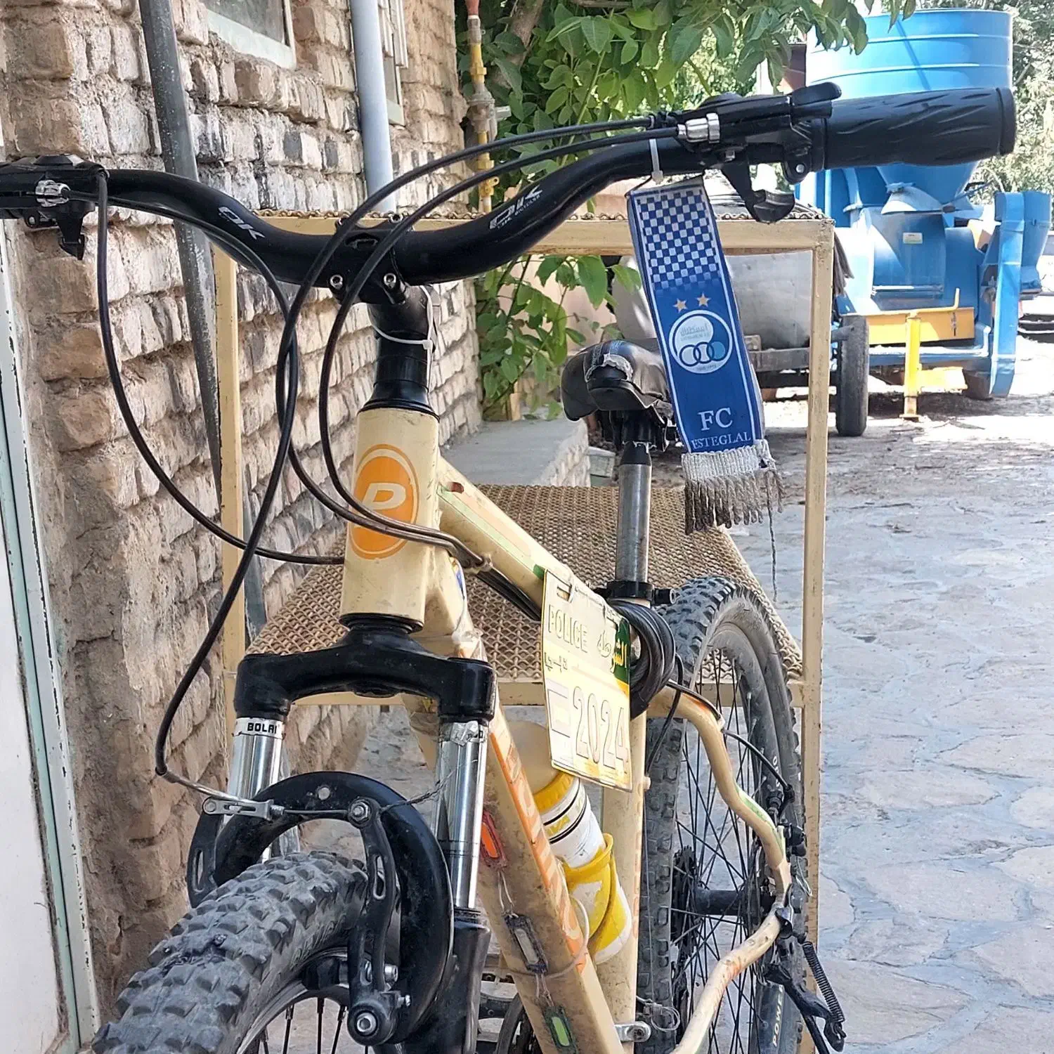 دوچرخه ۲۶ کاملن سالم|دوچرخه، اسکیت، اسکوتر|اسفراین, |دیوار