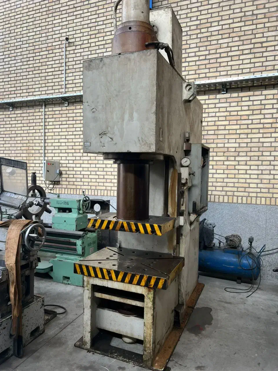 دستگاه پرس هیدرولیک|ماشین‌آلات صنعتی|مشهد, شهرک صنعتی توس|دیوار