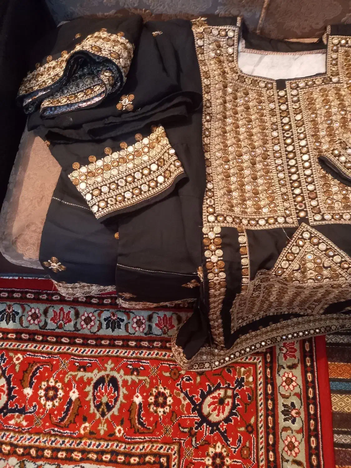 لباس بلوچی زنانه|لباس|زابل, |دیوار