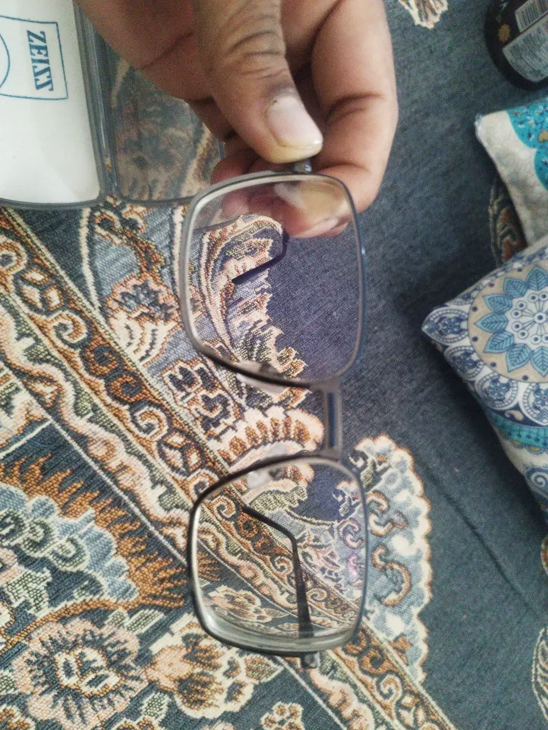 فرم عینک|زیورآلات و اکسسوری|سربیشه, |دیوار