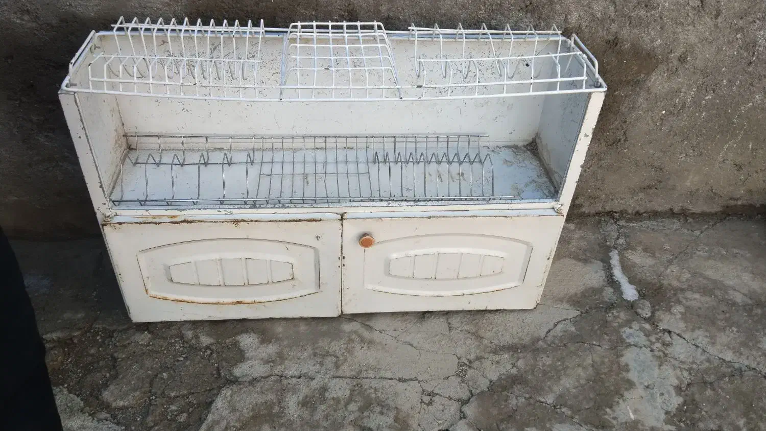 آب چکان|آب‌چکان و نظم‌دهنده ظروف|نورآباد, |دیوار