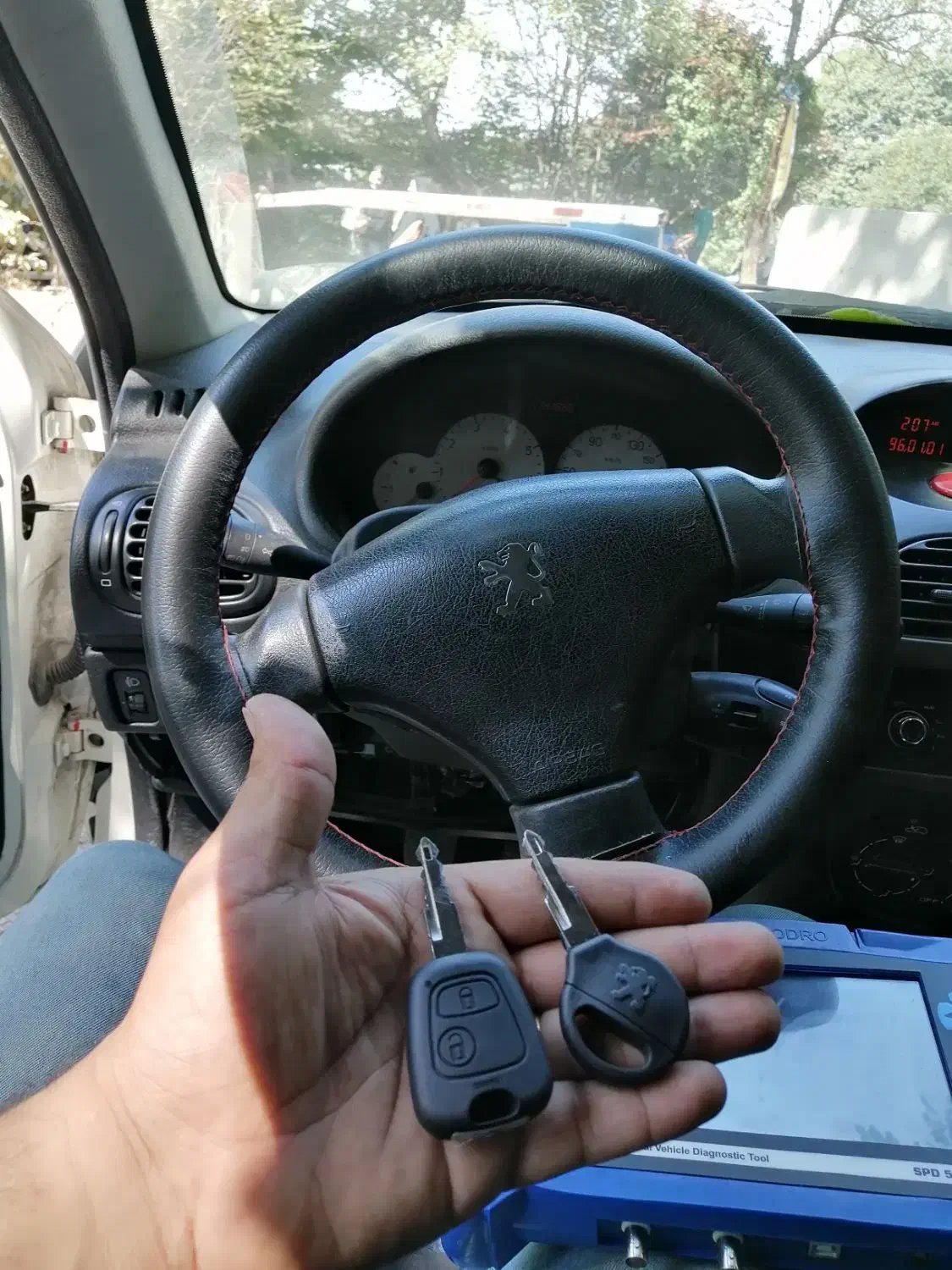 کلیدسازی، ریموت، قفل|خدمات پیشه و مهارت|گرگان, |دیوار