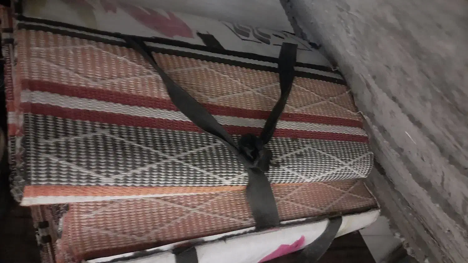 حصیر دوازده متری|پشتی|نجف‌آباد, صالح آباد|دیوار