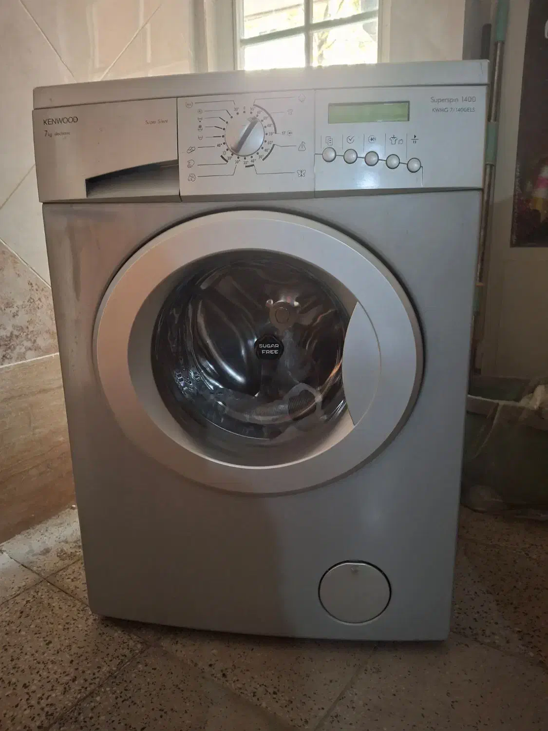 خانه و آشپزخانه|ماشین لباسشویی و خشک‌کن لباس|همدان, |دیوار