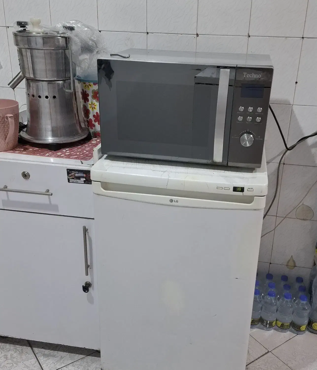 اجاره بوفه و مغازه دو منظوره ،داخل باشگاه و خیابان|اجارهٔ مغازه و غرفه|مشهد, عنصری|دیوار