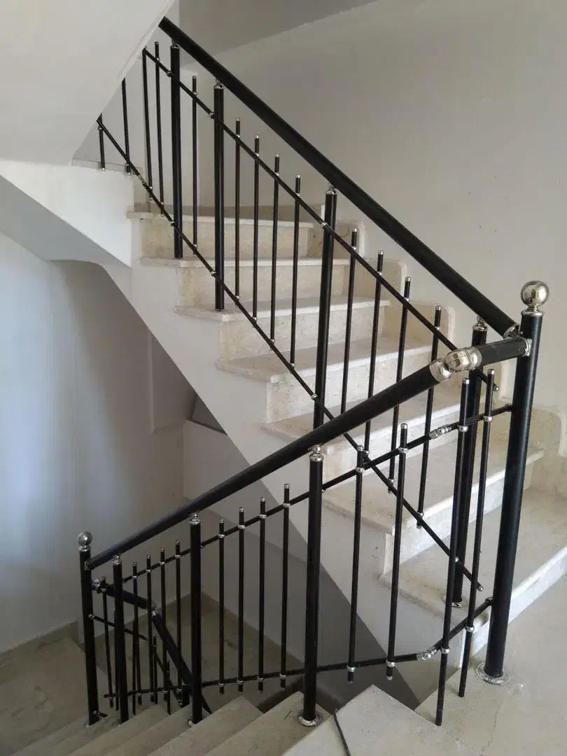 نرده استیل عالی((با چک مدت دار))|خدمات پیشه و مهارت|قم, دورشهر|دیوار