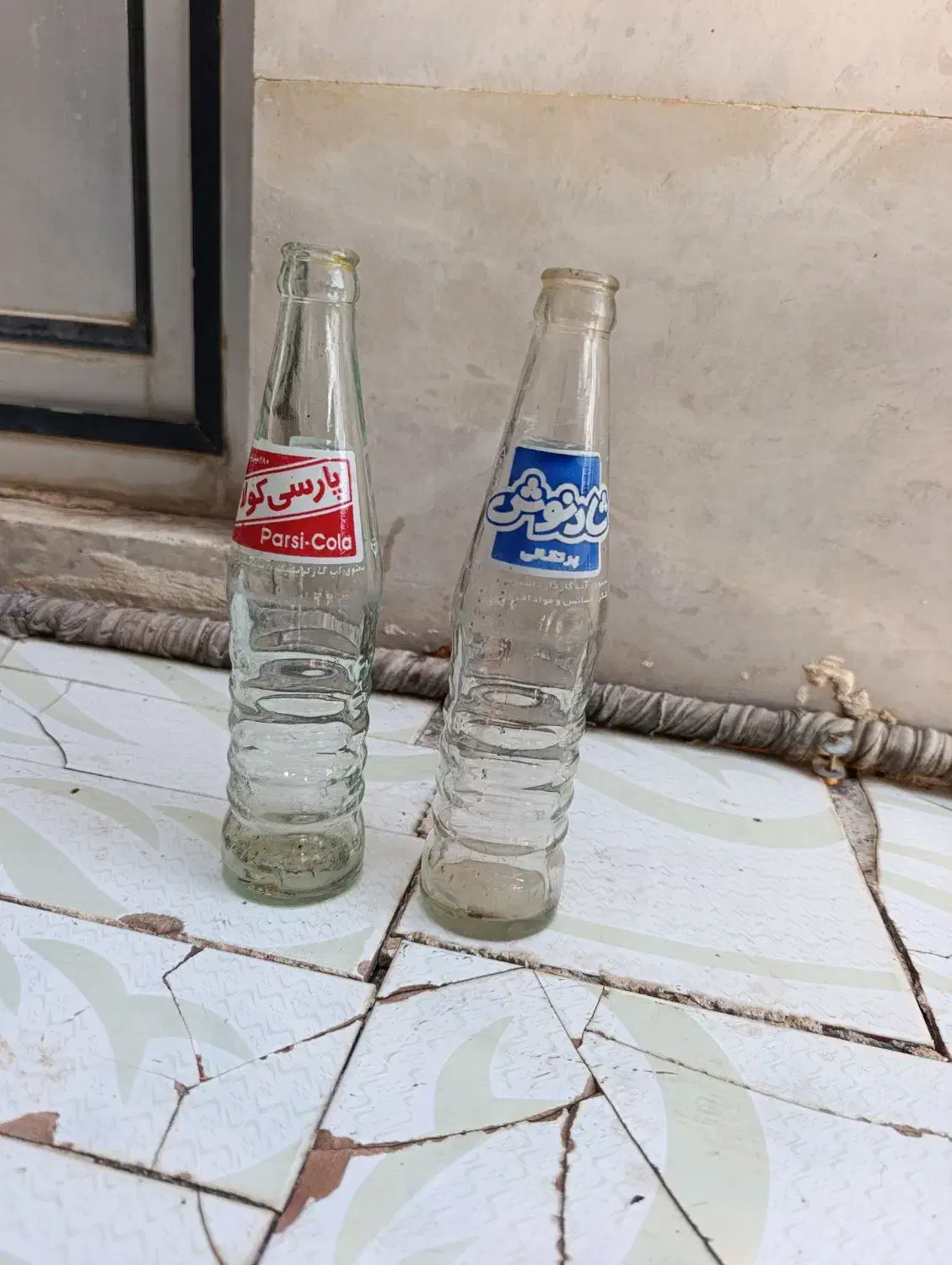 شیشه نوشابه قدیمی|فروشگاه و مغازه|چگنی, |دیوار