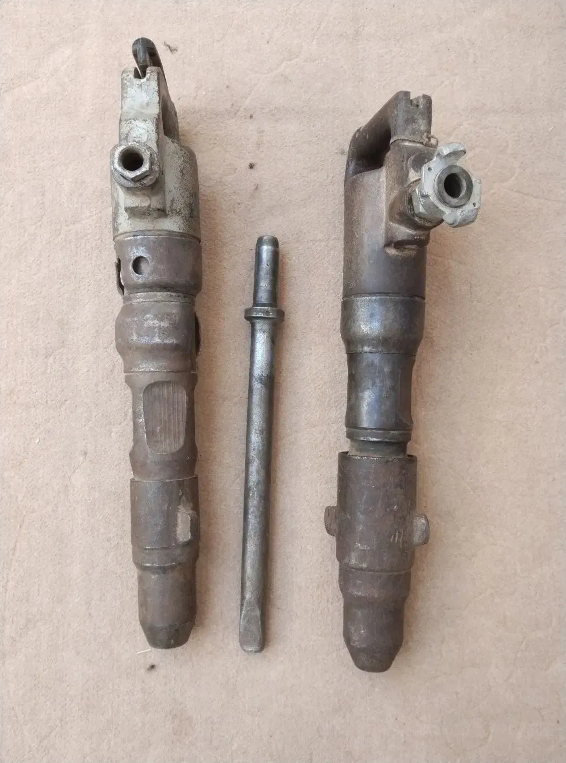 پیکوربادی دوعدد|ابزارآلات|اسفراین, |دیوار