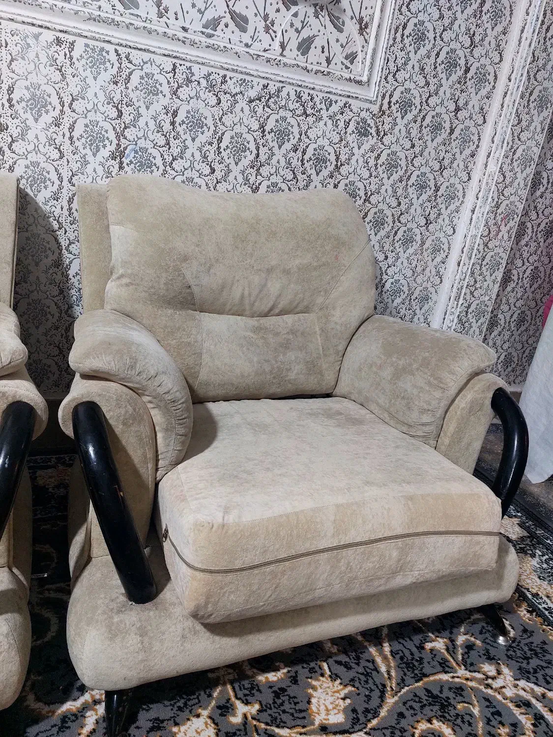 راحتی|مبلمان خانگی و میز عسلی|بروجرد, |دیوار