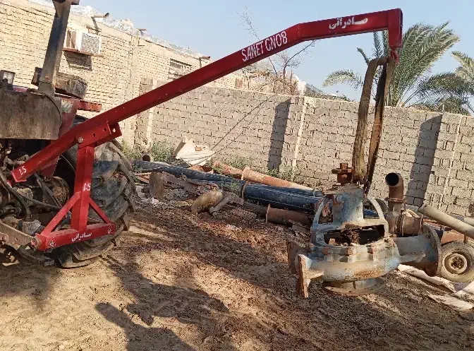 تراکتور.  جرثقیل پشت تراکتوری .بالابر . خنزیره|قطعات یدکی و لوازم جانبی|حمیدیه, |دیوار