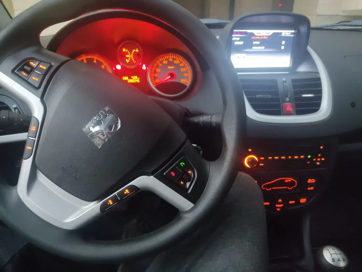 فروش پژو 207|خودرو سواری و وانت|بندرعباس, |دیوار