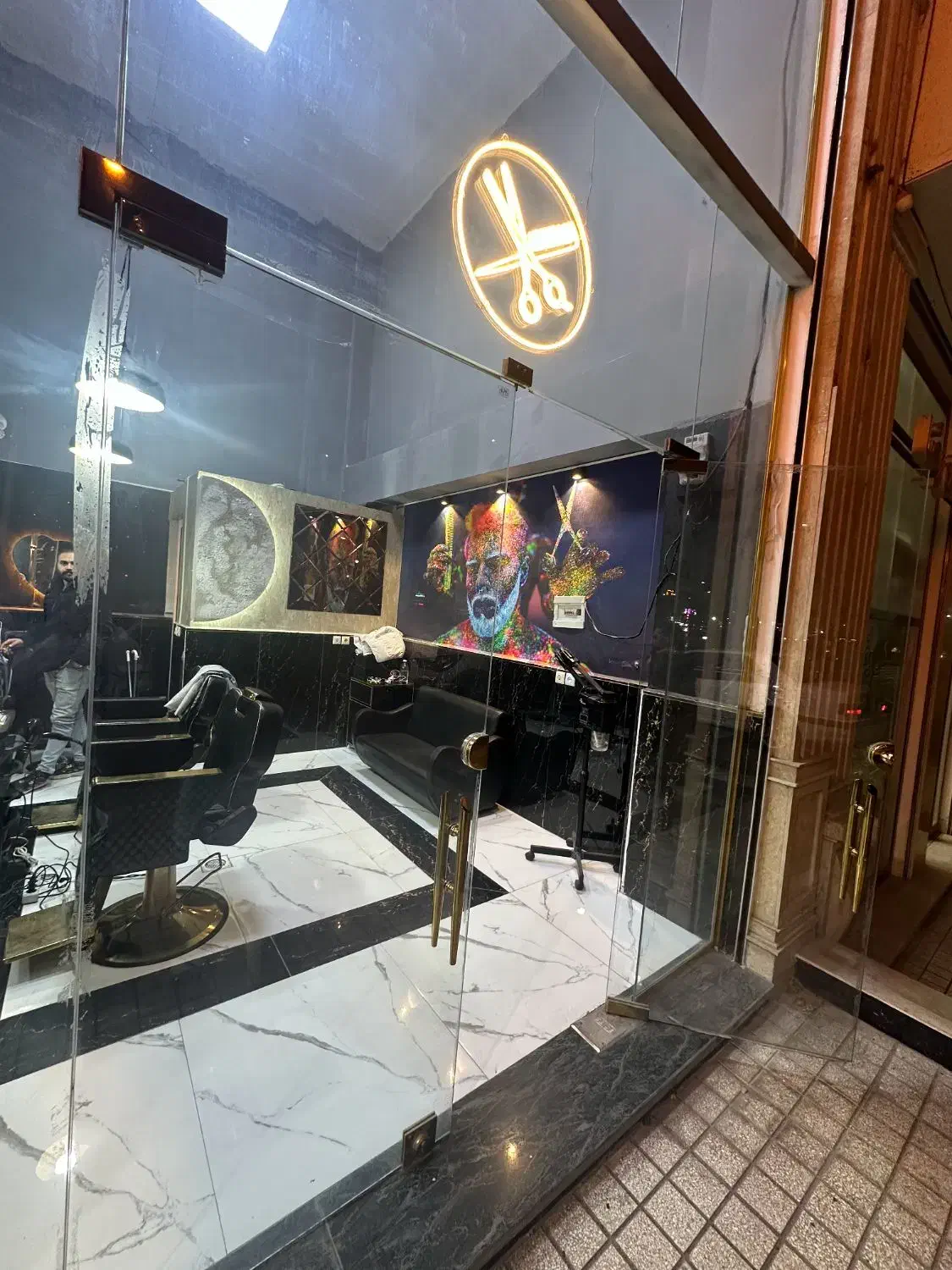 واگذاری ارایشگاه مردانه|خدمات آرایشگری و زیبایی|اردبیل, |دیوار