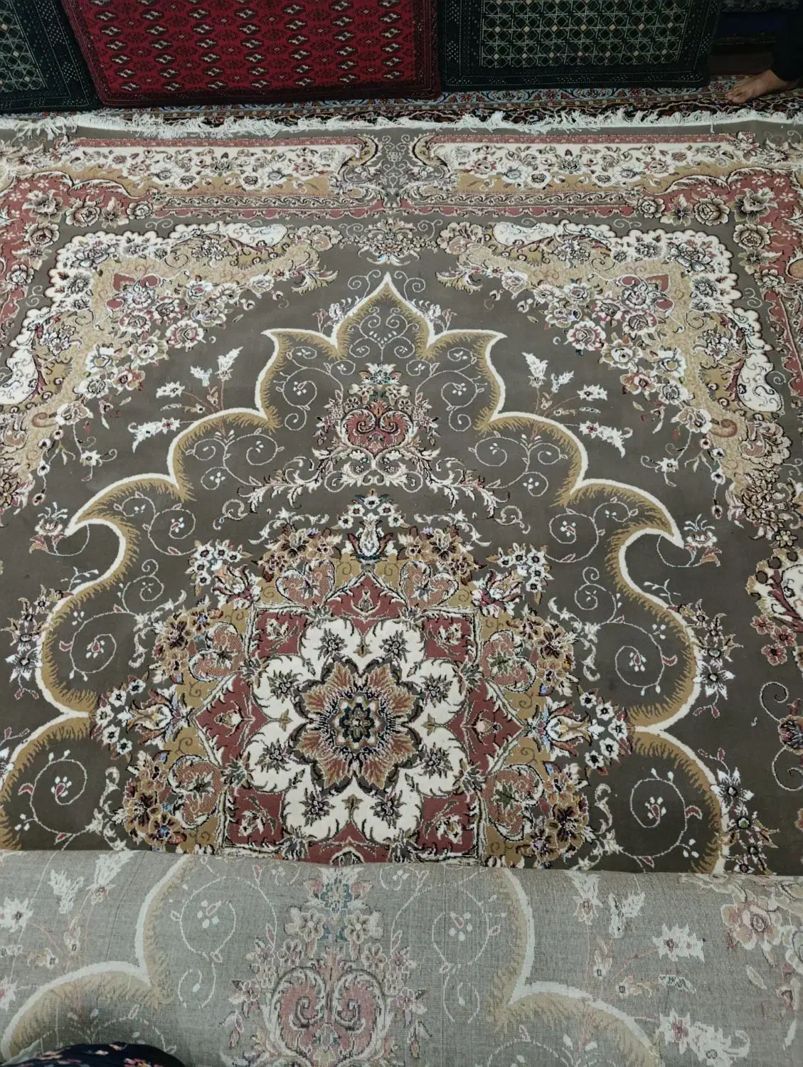 فرش 12متری 700شانه نگین مشهد|فرش|گنبد کاووس, |دیوار