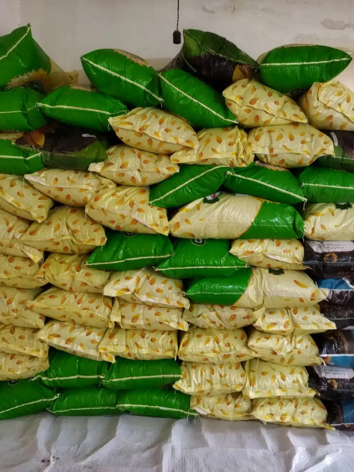 تخمه|خوردنی و آشامیدنی|کوهدشت, |دیوار