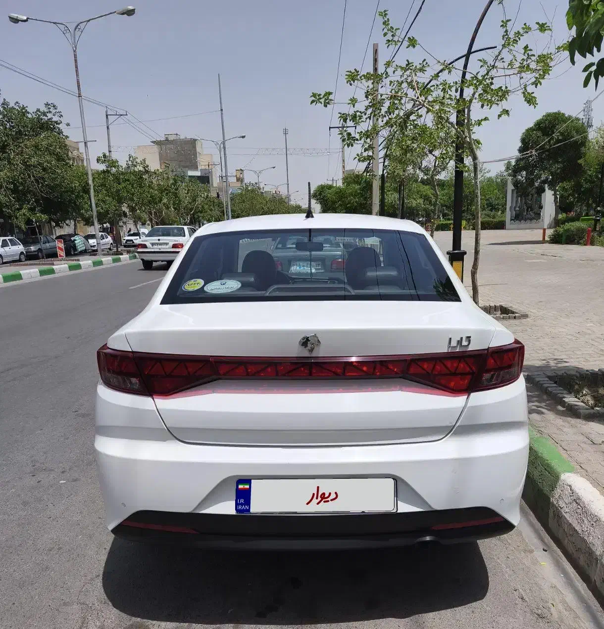 تارا دنده ای ۱۴۰۰|خودرو سواری و وانت|مشهد, هفده شهریور|دیوار