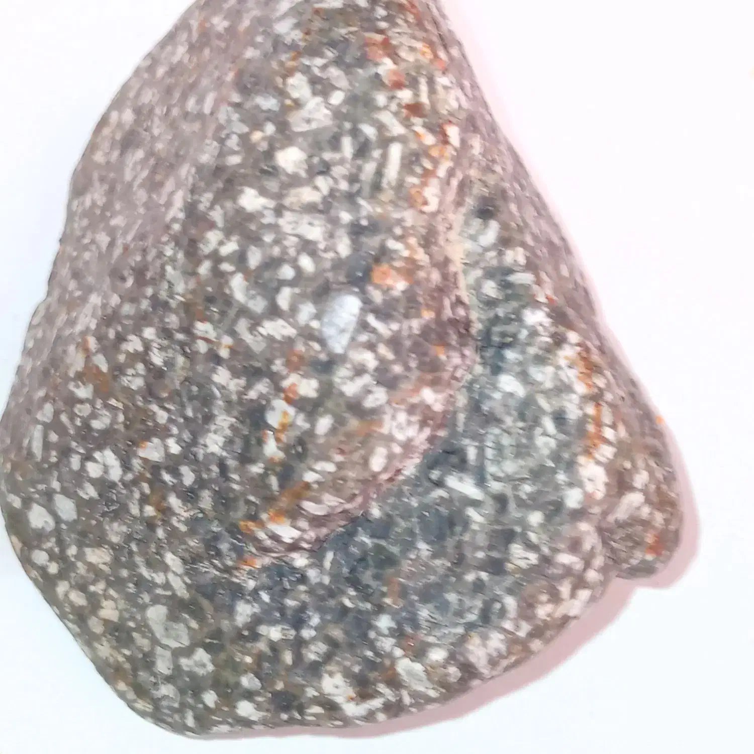 شهاب سنگ|کلکسیون اشیاء عتیقه|رباطکریم, آدران|دیوار