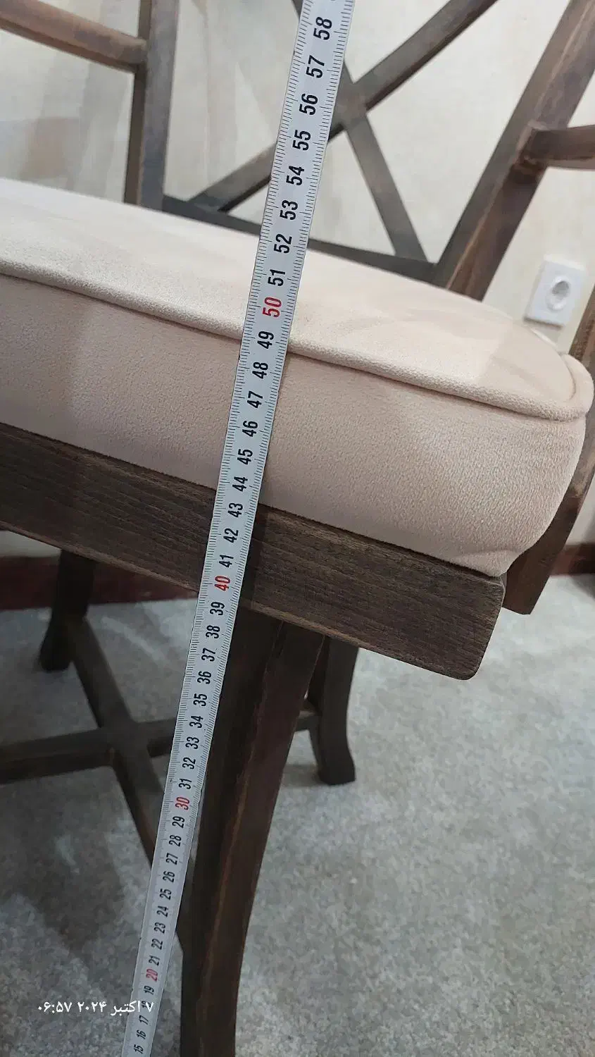 صندلی چوبی چرخشی|صندلی و نیمکت|تفت, |دیوار
