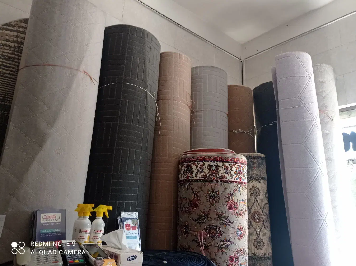 انواع موکت.چمن.وکناره برشی|موکت|اصفهان, بهارستان|دیوار