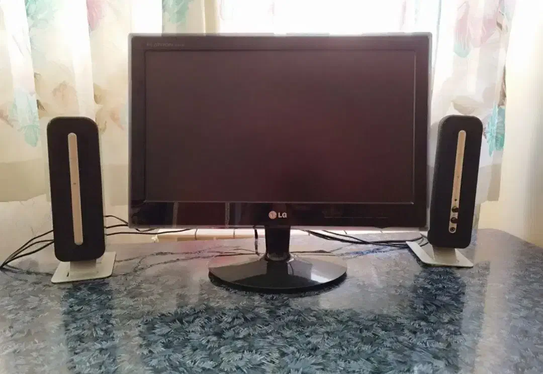 رایانه کامپیوتر|رایانه رومیزی|گنبد کاووس, |دیوار