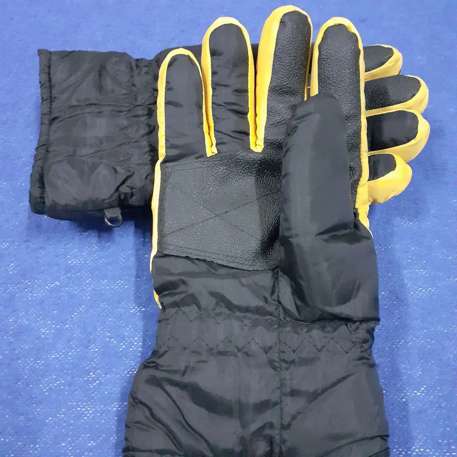 دستکش زد آب|لباس|لنگرود, |دیوار