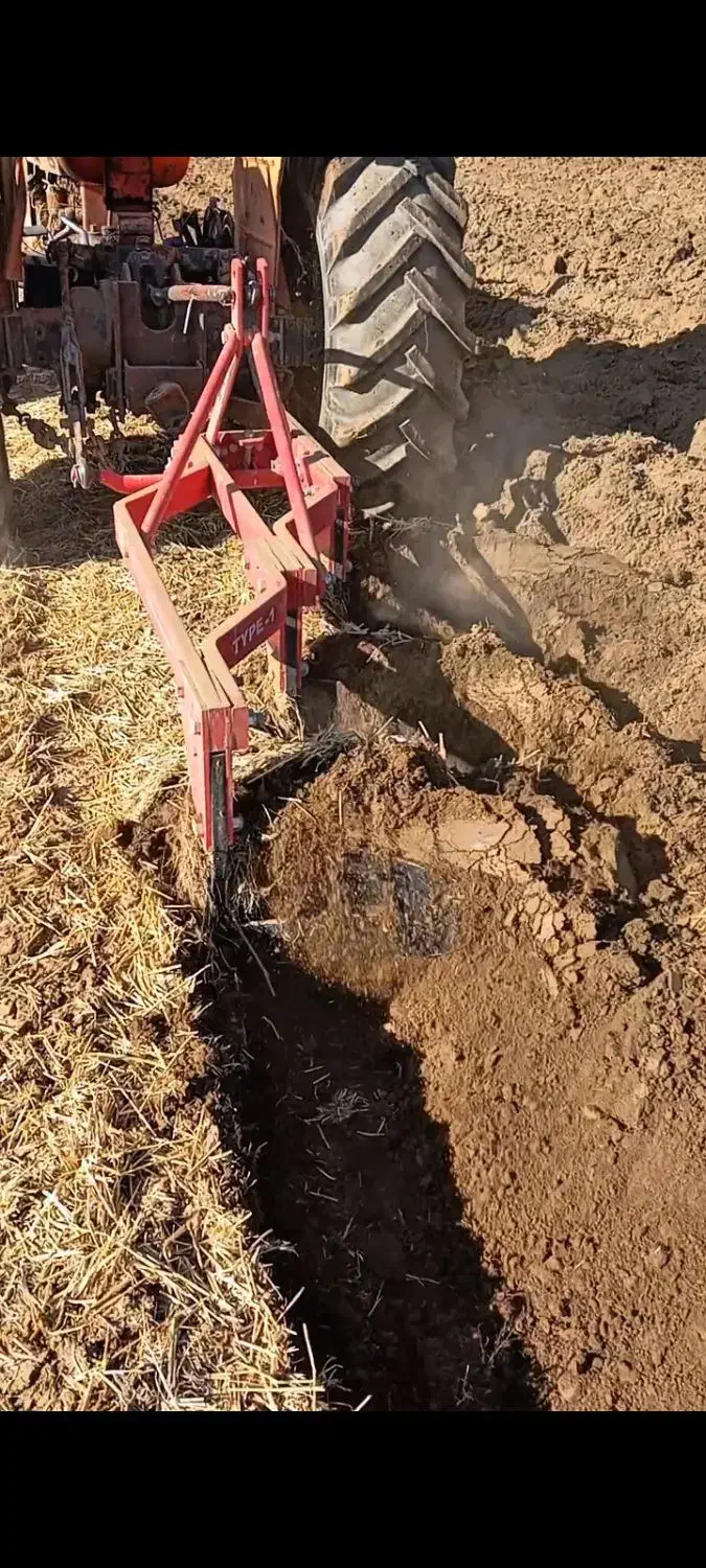 کار با تراکتور و شخم زنی|ماشین‌آلات صنعتی|اسدآباد, |دیوار