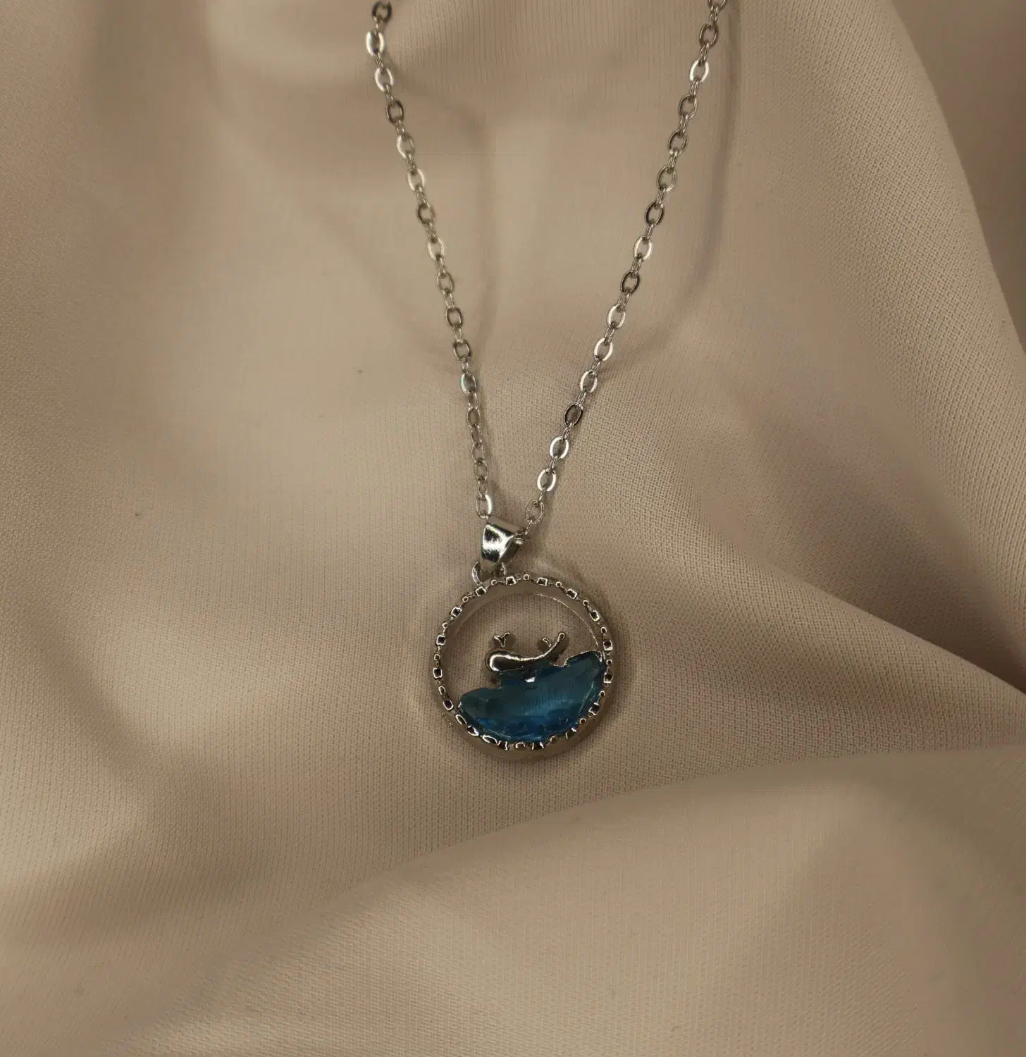 گردن‌بند|بدلیجات|نیشابور, شهرک ولیعصر|دیوار