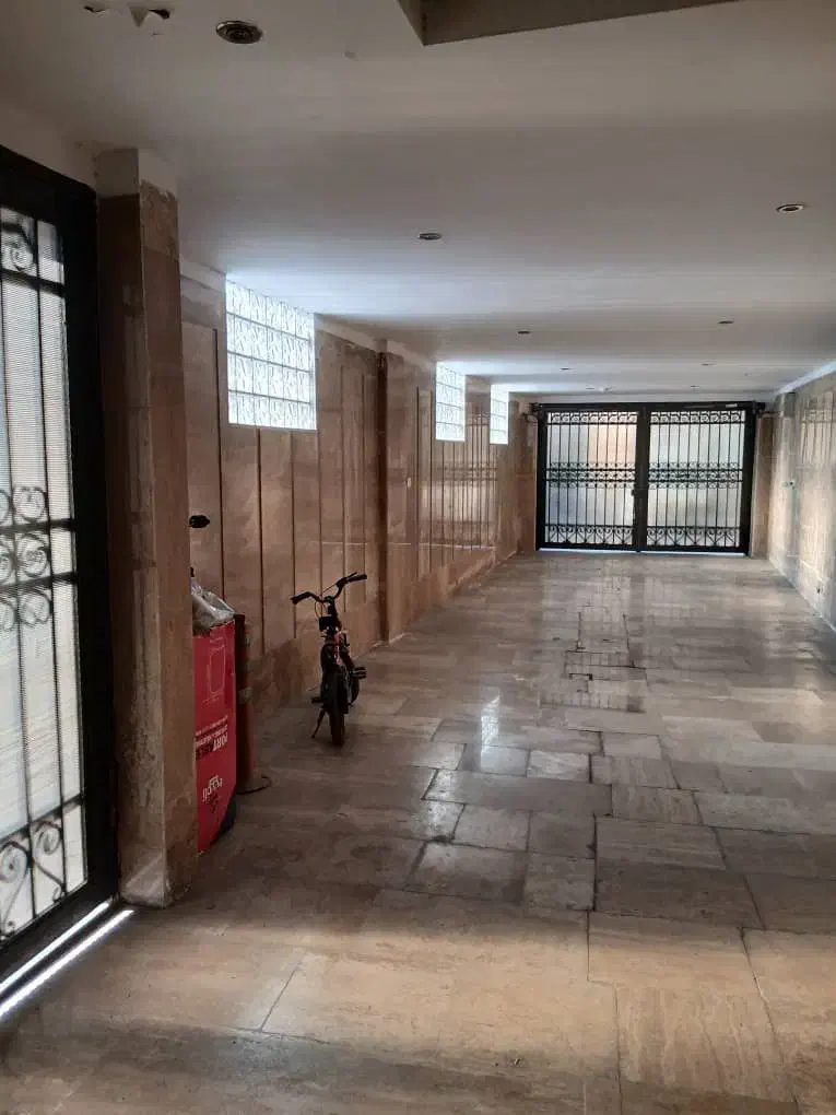 آپارتمان 75 متر، واقع در محله‌ی خوش‌نام یوسف‌آباد.