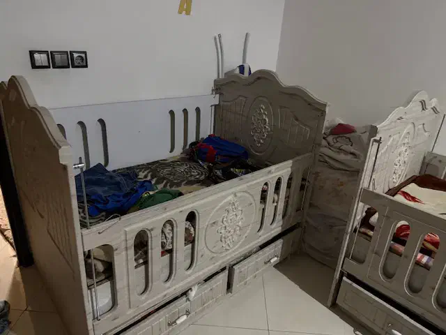 دو تا تخت کودک|تخت و صندلی بچه|بیرجند, |دیوار