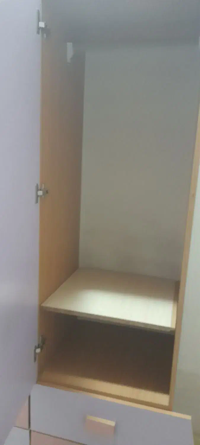 کمد لباس و ویترین هدیه،رایگان|جاکفشی، کمد، دراور|هشتگرد, شهرک ریحانه|دیوار