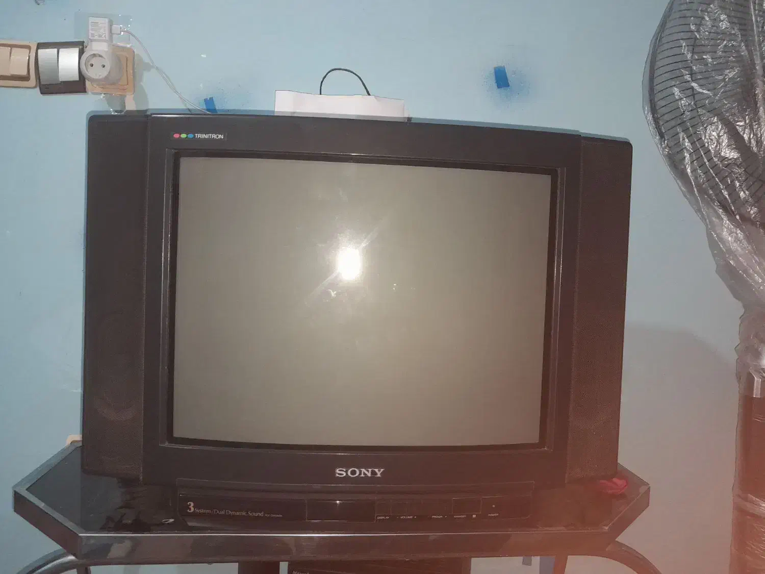 تلویزیون ۲۱اینچ سونی اصل|تلویزیون و پروژکتور|اهواز, باغ شیخ|دیوار