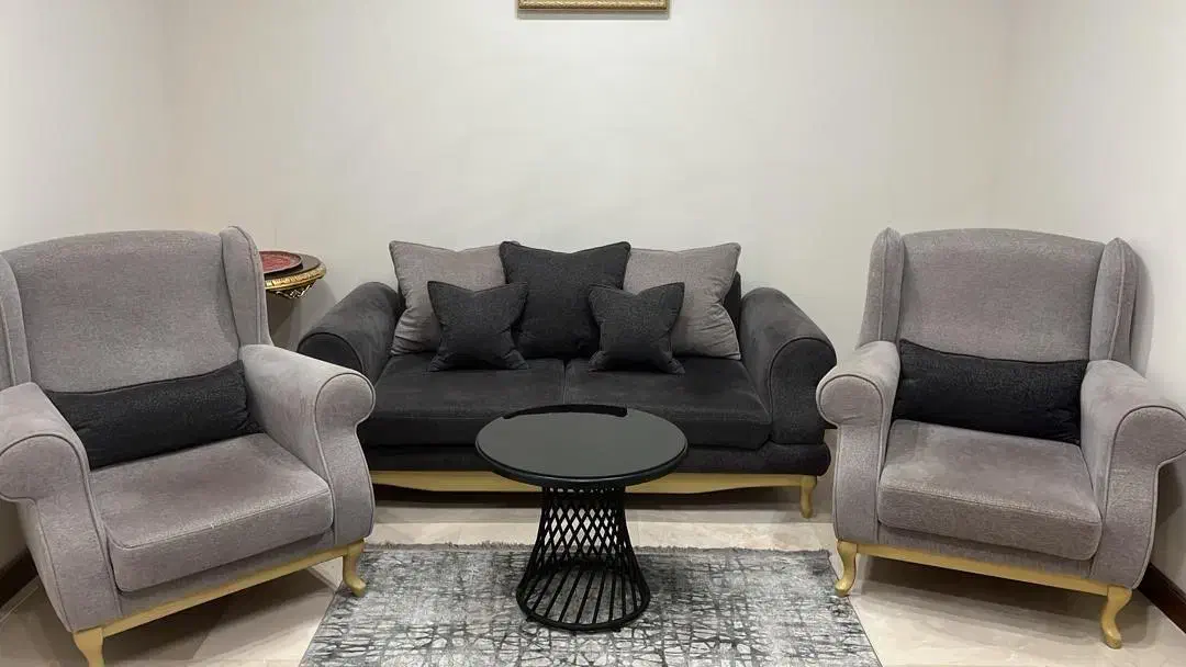 نیم‌ست مبل ۵نفره|مبلمان خانگی و میز عسلی|تهران, آسمان|دیوار